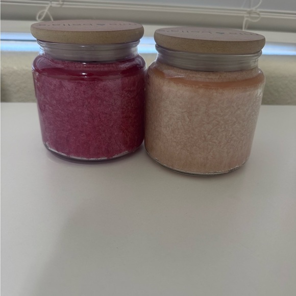 Red and Tan Bath & Body Candle Set with Decorative Labels - Picture 3 of 4